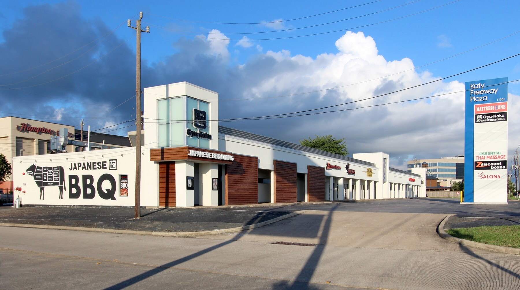 11301-11321 Katy Fwy, Houston, TX à louer Photo principale– Image 1 sur 2