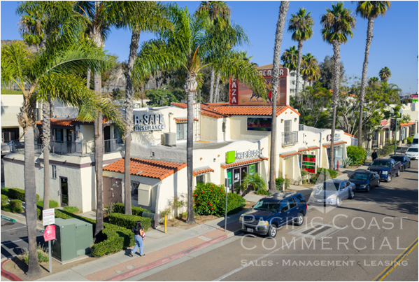 601-631 E San Ysidro Blvd, San Ysidro, CA à louer - Photo de l’immeuble – Image 2 sur 7