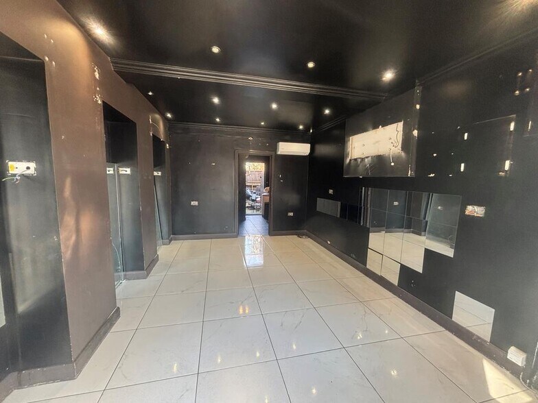 41b Camberwell New Rd, Londres à louer - Photo de l’immeuble – Image 3 sur 4