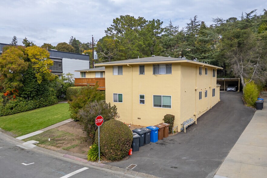 500 Vía Hidalgo, Greenbrae, CA à vendre - Photo de l’immeuble – Image 2 sur 23