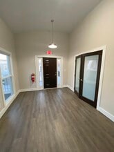 188 Anderson St SE, Marietta, GA à louer Photo de l’immeuble– Image 2 sur 4