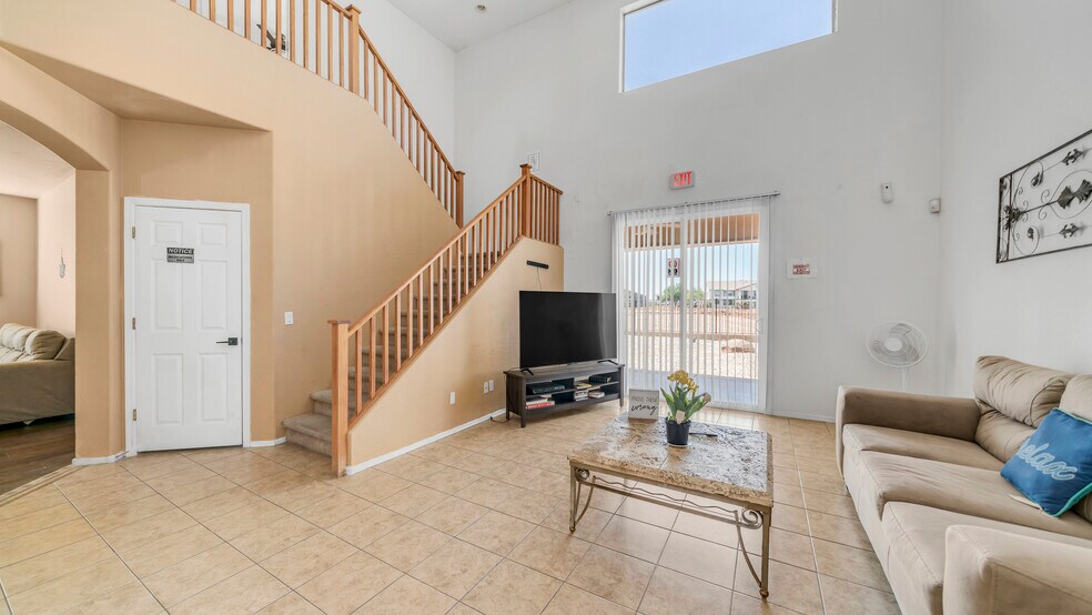 5911 S 55th Dr, Laveen, AZ à louer - Photo de l’immeuble – Image 2 sur 27