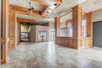 4601 S Loop 289, Lubbock, TX à louer Photo de l’immeuble– Image 1 sur 6