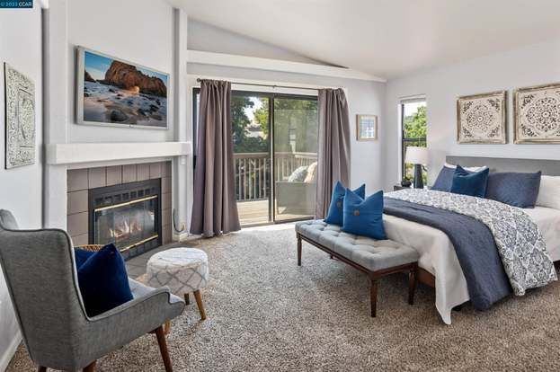 619 Edwards St, Crockett, CA à vendre - Photo intérieure – Image 3 sur 41