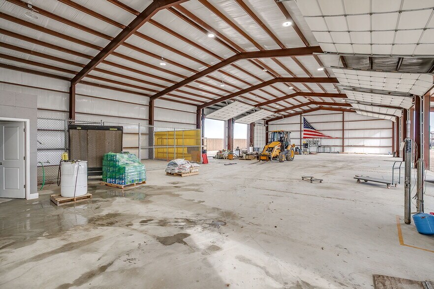 1650 Staree Ln, Saginaw, TX à vendre - Photo de l’immeuble – Image 3 sur 30