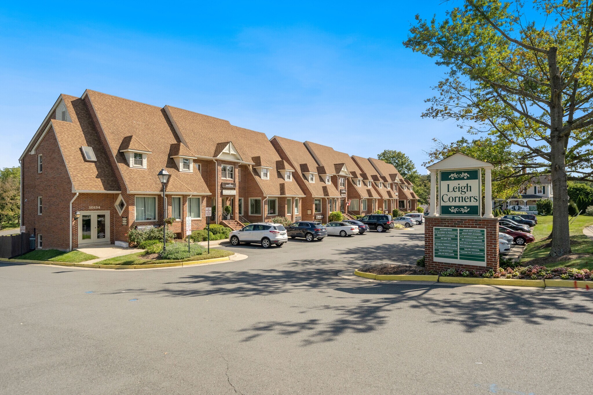 1142-1148 Walker Rd, Great Falls, VA à vendre Photo de l’immeuble– Image 1 sur 8