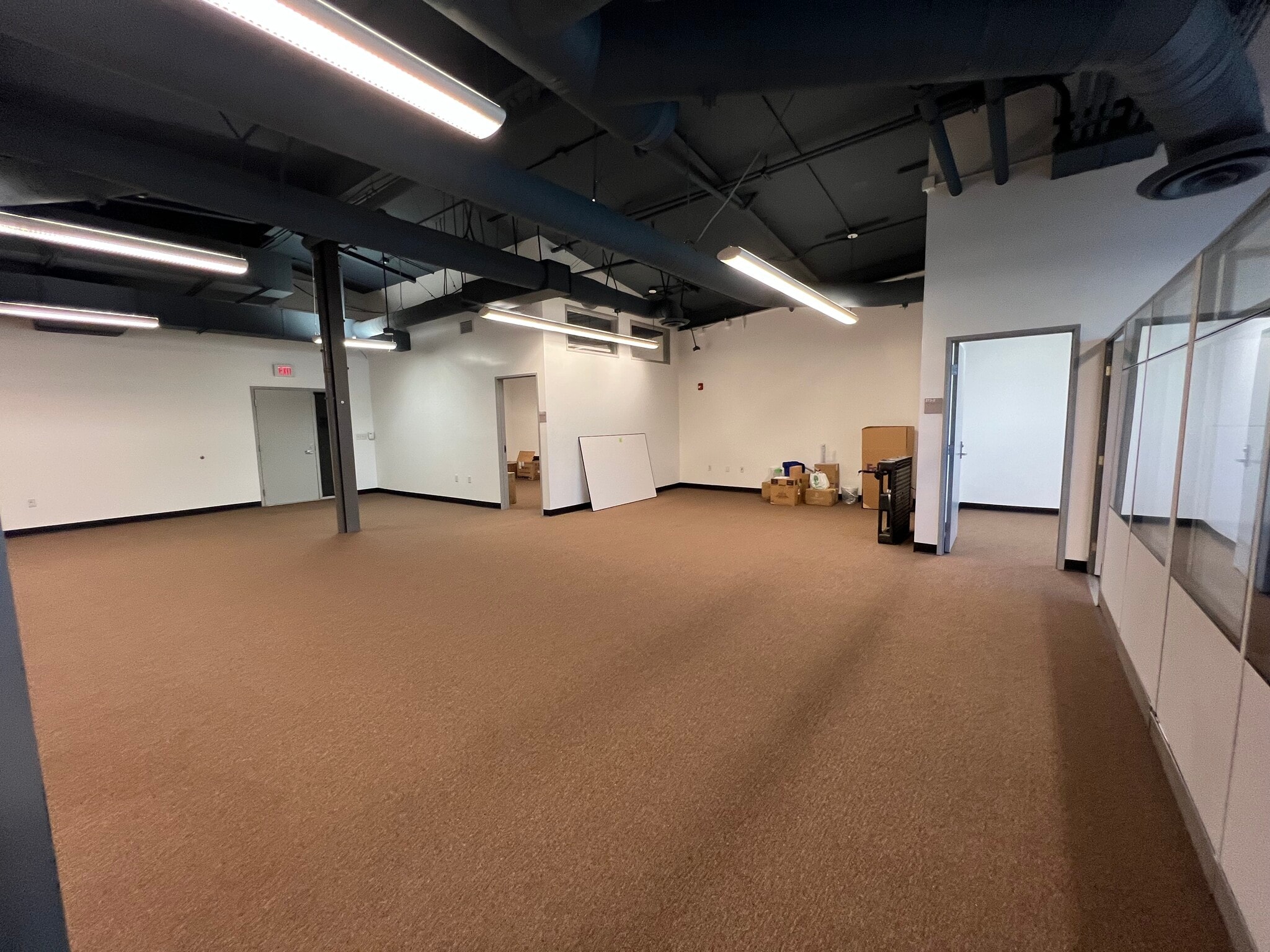 3660 W Temple Ave, Pomona, CA à louer Photo intérieure– Image 1 sur 13