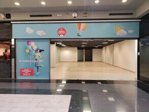 Local commercial dans Barberà del Vallès, Barcelona à louer Photo intérieure– Image 1 sur 3