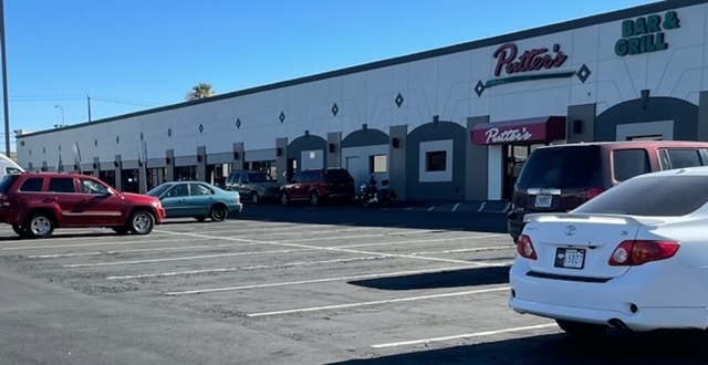 3330 E Tropicana Ave, Las Vegas, NV à louer - Photo de l’immeuble – Image 2 sur 9