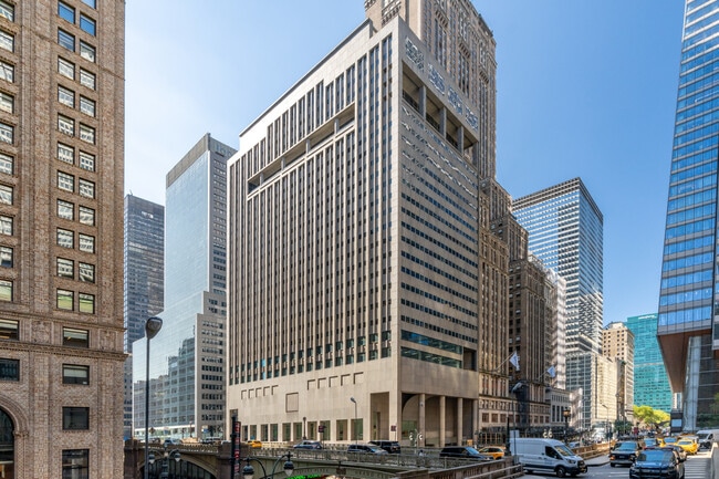Plus de détails pour 120 Park Ave, New York, NY - Bureau à louer