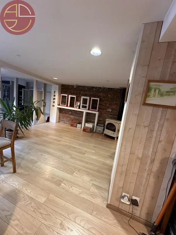 Plus de détails pour Local commercial à vendre