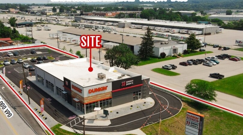 3245 N Susquehanna Trl, York, PA à louer - Photo de l’immeuble – Image 3 sur 3