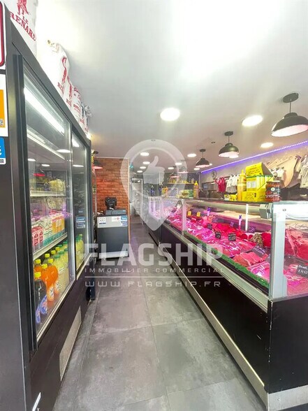 Local commercial dans Paris à louer - Photo de l’immeuble – Image 1 sur 5