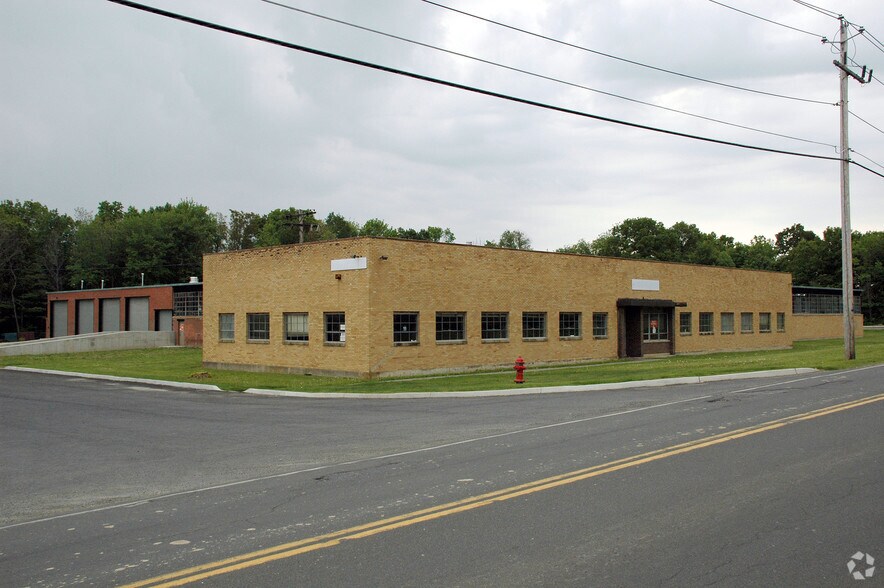 368-392 Highland Ave Ext, Middletown, NY à louer - Photo de l’immeuble – Image 1 sur 16