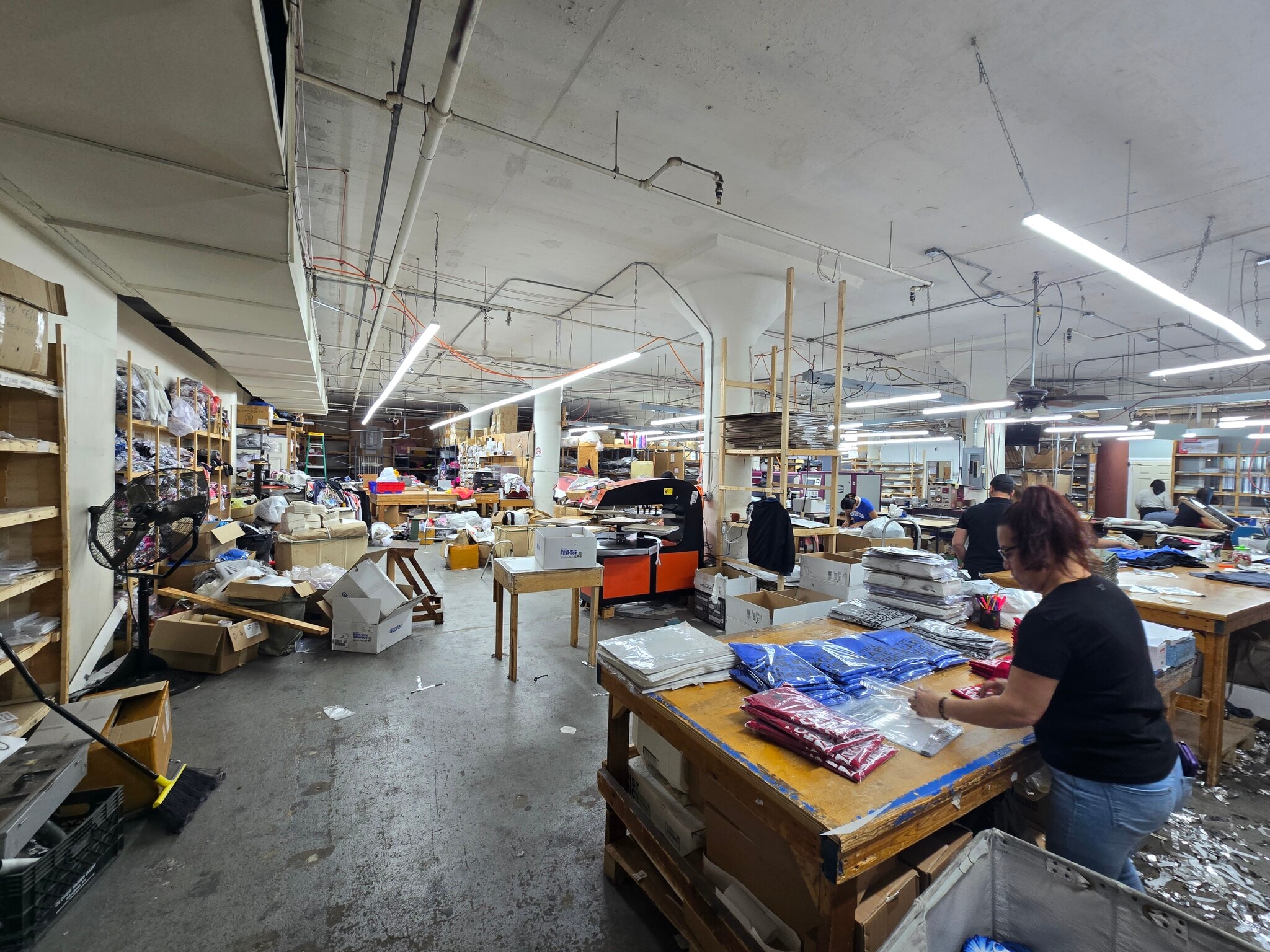 59-00 Decatur St, Ridgewood, NY à louer Photo intérieure– Image 1 sur 4