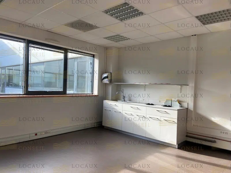 Bureau dans Cergy à louer Photo intérieure– Image 1 sur 3