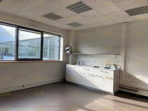 Bureau dans Cergy à louer Photo intérieure– Image 1 sur 3