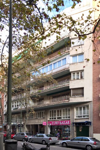 Plus de détails pour Calle de Edgar Neville, 30, Madrid - Local commercial à louer