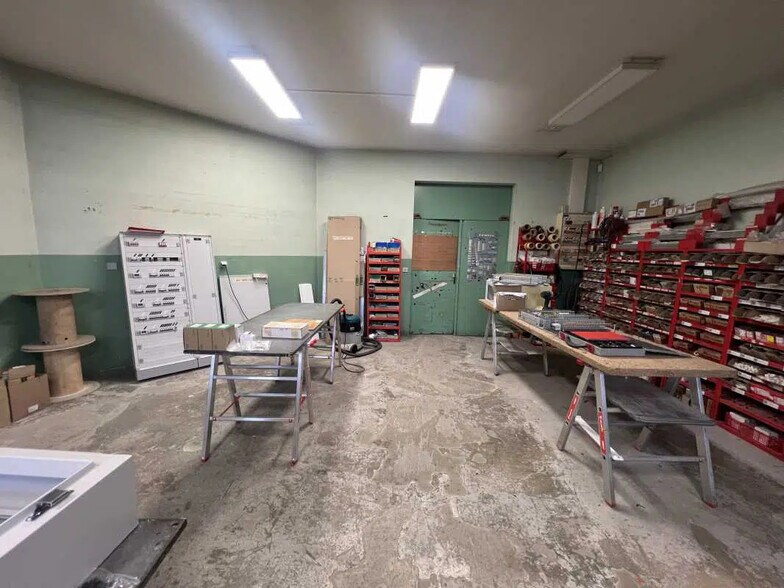 Local d'activités dans Beautiran à vendre - Photo intérieure – Image 2 sur 6