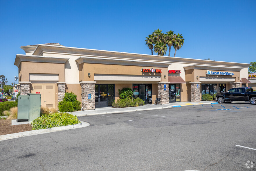 501 W Felicita Ave, Escondido, CA à louer - Photo de l’immeuble – Image 3 sur 4