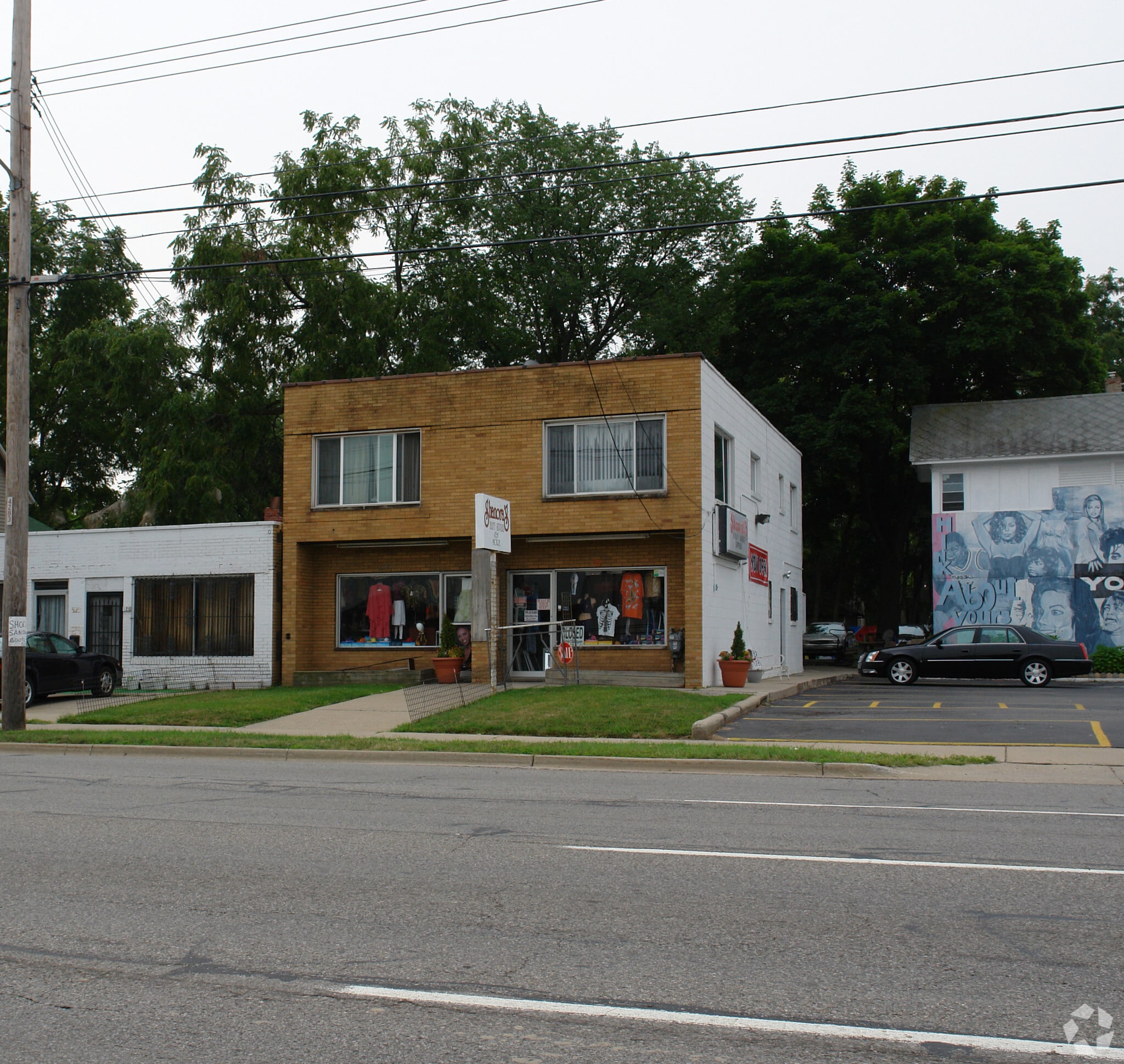 827 W Saginaw St, Lansing, MI à vendre Photo principale– Image 1 sur 3