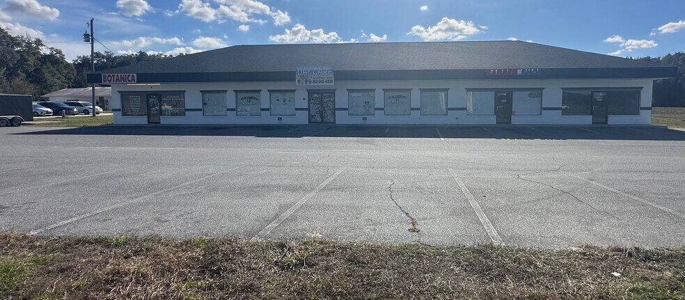 1148-1152 SE Highway 484, Ocala, FL à louer - Photo de l’immeuble – Image 2 sur 11