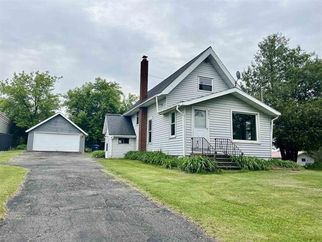 400 N Genesee St, Wittenberg, WI à vendre - Photo de l’immeuble – Image 2 sur 6