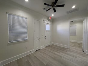 12410 Spring Cypress Rd, Tomball, TX à louer Photo intérieure– Image 2 sur 13