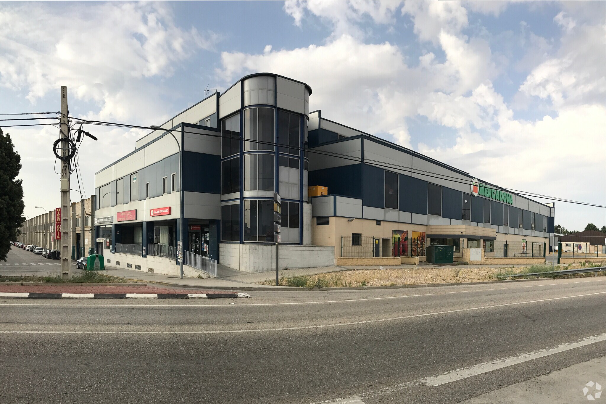 Calle de Ramón y Cajal, 60, Daganzo de Arriba, Madrid à vendre Photo principale– Image 1 sur 4