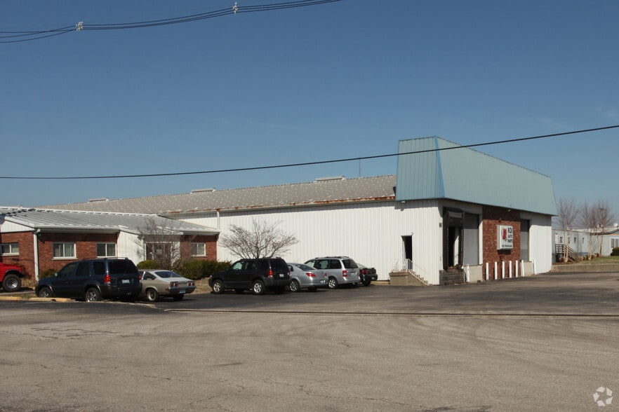 4001 Produce Rd, Louisville, KY à louer - Photo principale – Image 1 sur 5