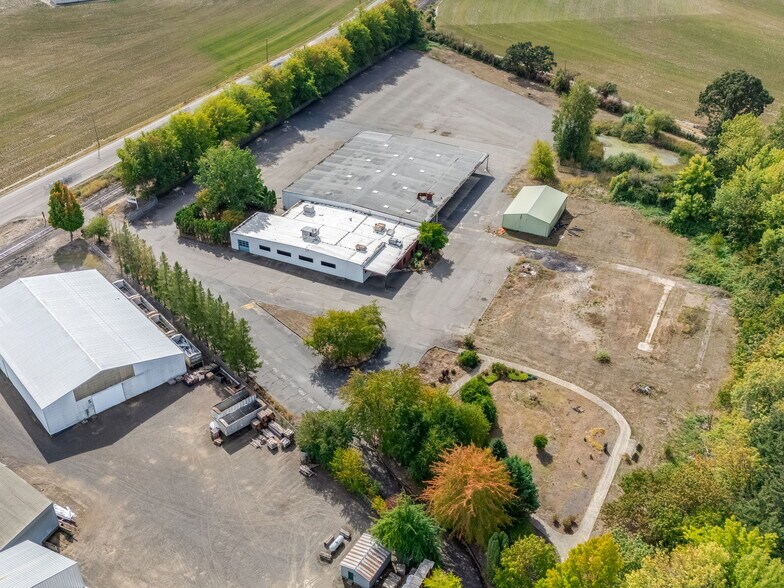 16700 S Highway 99W, Amity, OR à vendre - Photo de l’immeuble – Image 2 sur 63