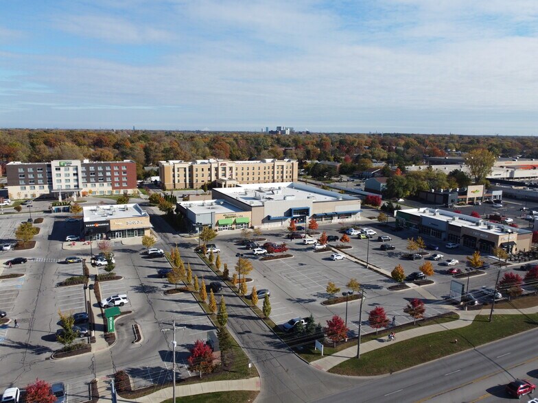 3420 Secor Rd, Toledo, OH à louer - Photo de l’immeuble – Image 2 sur 7