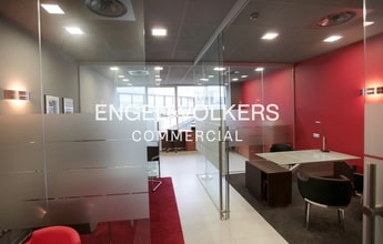 Bureau dans Sant Cugat del Vallès, Barcelona à louer Photo intérieure– Image 2 sur 8