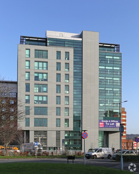 8 St Marys Gate, Sheffield à louer - Photo de l’immeuble – Image 3 sur 10