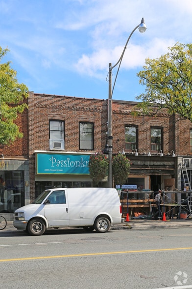 3355 Yonge St, Toronto, ON à louer - Photo de l’immeuble – Image 2 sur 2