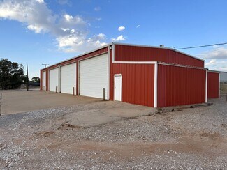 Plus de détails pour 110 W Twelfth St, Ringwood, OK - Industriel/Logistique à vendre