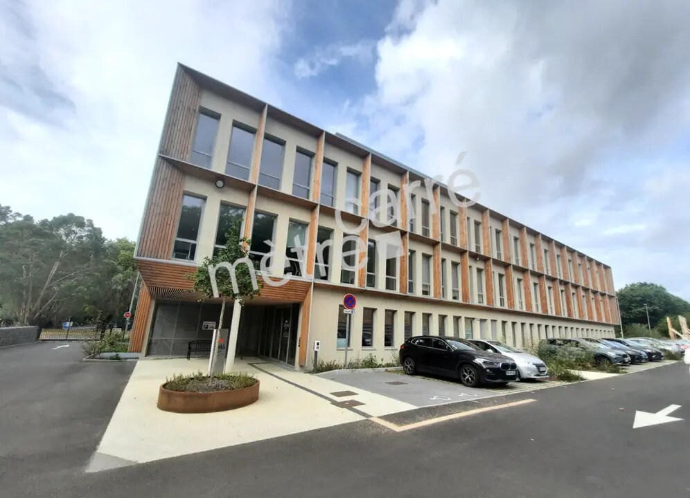 Bureau dans Orvault à vendre Photo de l’immeuble– Image 1 sur 9