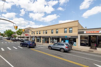 Plus de détails pour 376-390 Plandome Rd, Manhasset, NY - Bureau, Local commercial à louer
