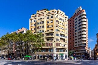 Plus de détails pour Local commercial à louer