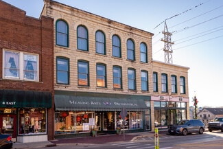Plus de détails pour 4 E Wilson St, Batavia, IL - Local commercial à vendre