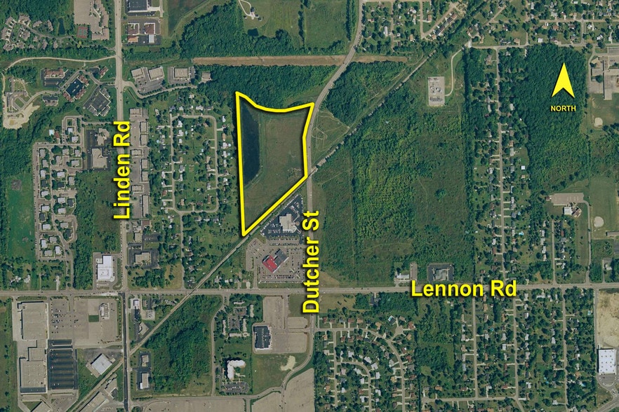 Dutcher St @ Lennon Rd, Flint, MI à vendre - Photo principale – Image 1 sur 1