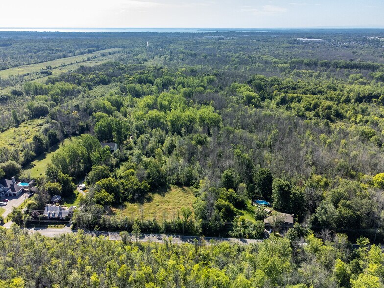 Blvd Boulevard Gouin Ouest, Pierrefonds, QC à vendre - Aérien – Image 2 sur 4