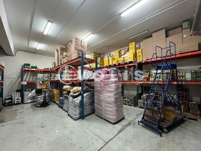 Local d'activités dans Neuilly-sur-Marne à vendre - Photo intérieure – Image 2 sur 6
