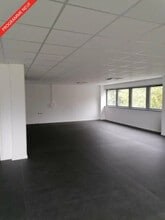 Bureau dans Mont-Saint-Aignan à vendre Photo intérieure– Image 2 sur 4