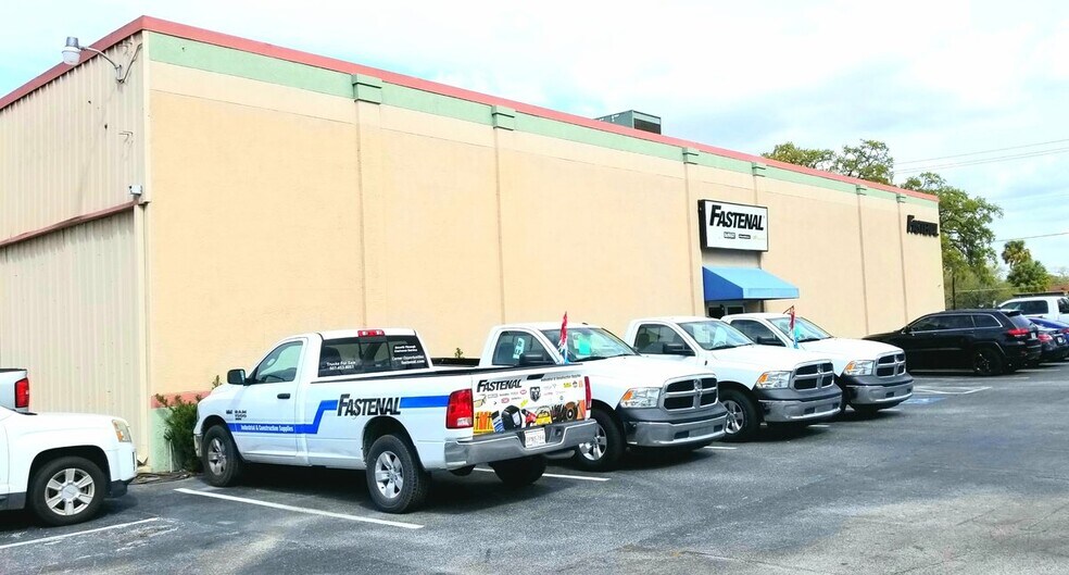 816 Manatee Ave E, Bradenton, FL à louer - Photo de l’immeuble – Image 2 sur 23