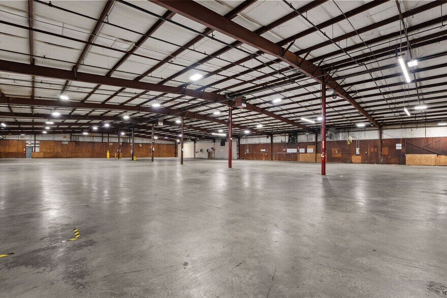 154 Industrial Park Cir, Lawrenceville, GA à louer - Photo de l’immeuble – Image 2 sur 13