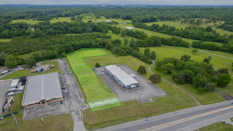 7104 Lebanon Road, Mt Juliet, TN à vendre - Photo de l’immeuble – Image 1 sur 8