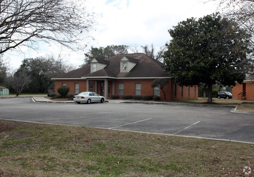 1001 N Fraser St, Georgetown, SC à louer - Photo de l’immeuble – Image 2 sur 15