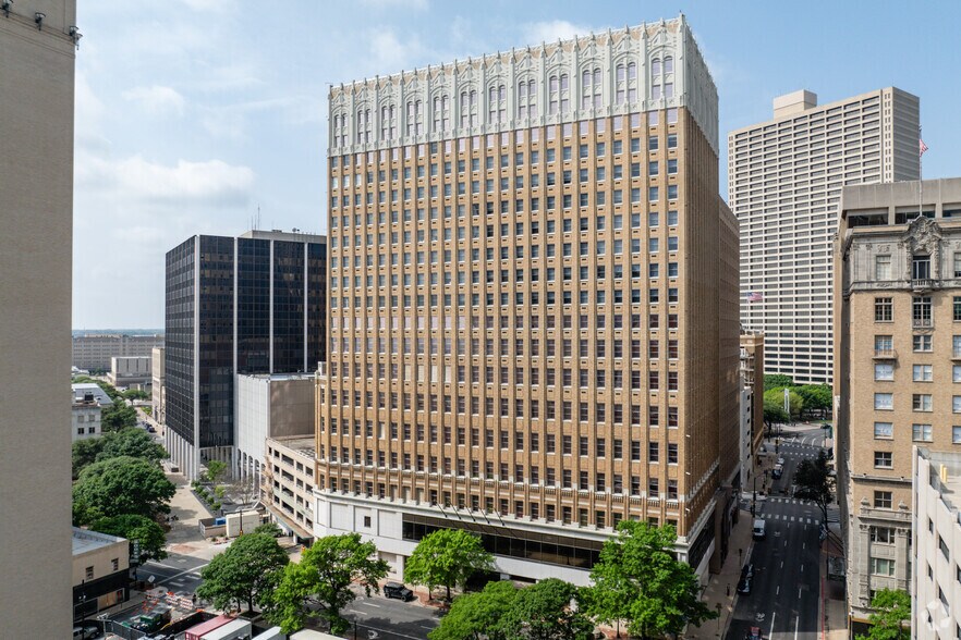 307 W 7th St, Fort Worth, TX à vendre - Photo principale – Image 1 sur 28