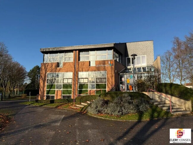 Plus de détails pour Bureau à vendre